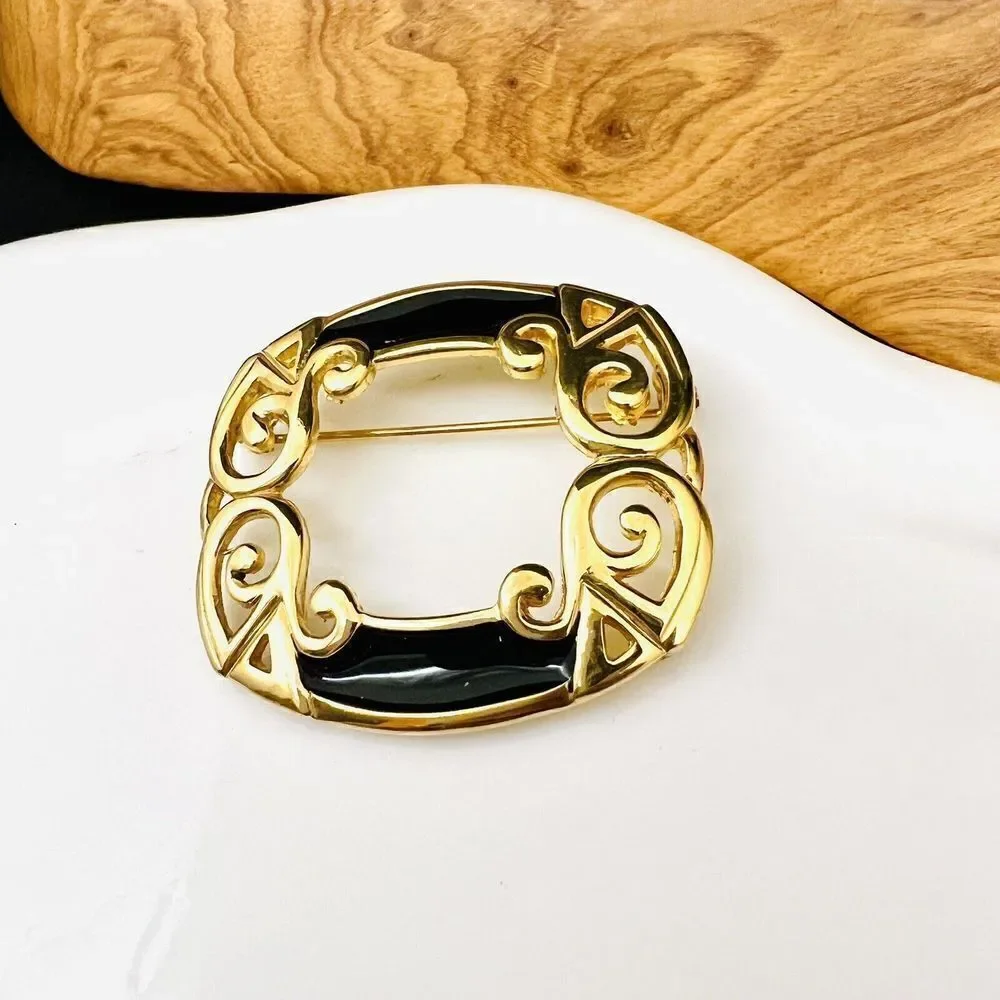 Vintage GINNIE JOHANSEN Gold Tone Black Enamel Brooch Open Work 4093